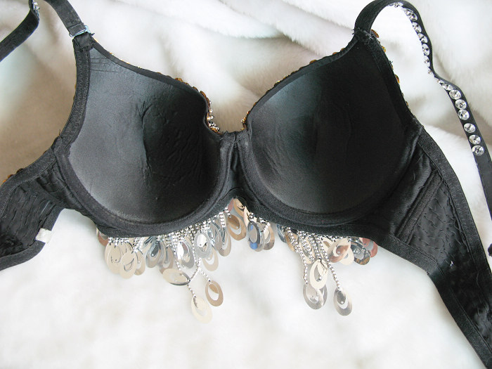 <em>肚皮舞</em>手工<em>制作</em>漂亮珠绣<em>文胸</em> <em>肚皮舞</em>银色金边