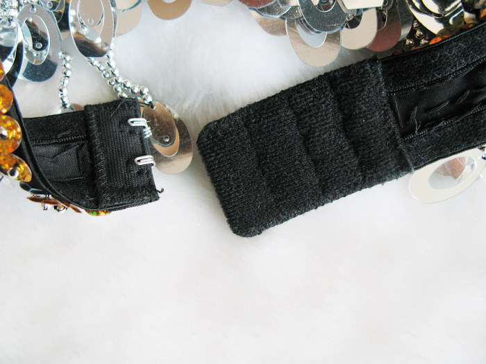 <em>肚皮舞</em>手工<em>制作</em>漂亮珠绣<em>文胸</em> <em>肚皮舞</em>银色金边