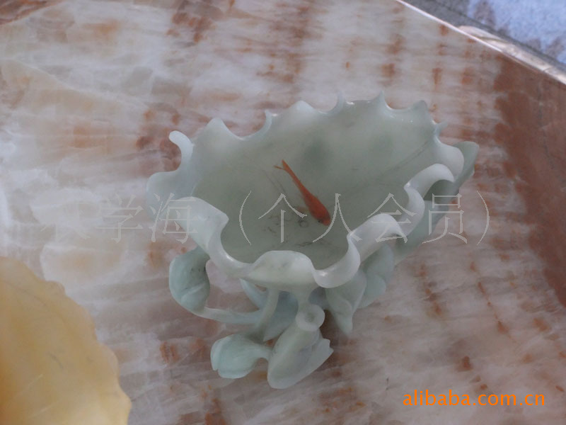 供应优美莲花造型玉石雕刻工艺品 花岗岩石材