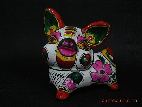 凤翔泥塑福寿猪定制批发,富贵猪摆件定制批发