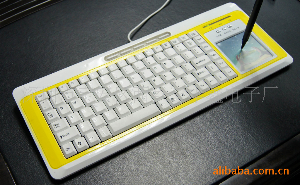 【热销新款键盘带手写板鼠标一体产品】