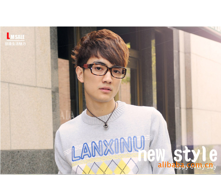 <em>男士</em>英伦<em>风格毛衣</em> 男款秋装外套 男装长款针织