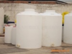 供应5吨双氧水罐、漂水罐、醋酸罐、饮料桶、纯水罐防腐PE容器