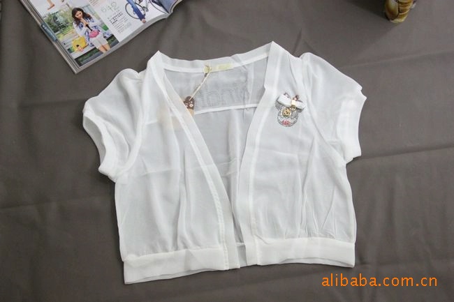 <em>针织马甲</em> 珍珠扣<em>开衫</em> 格子泡泡袖<em>衬衫</em>,<em>针织马甲</em>