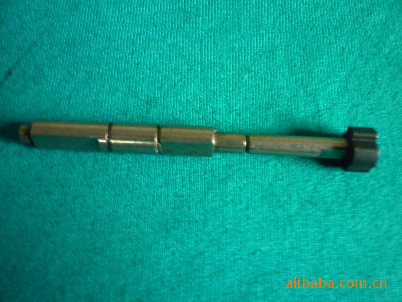 齿轮轴，限位轴承，减速轴承