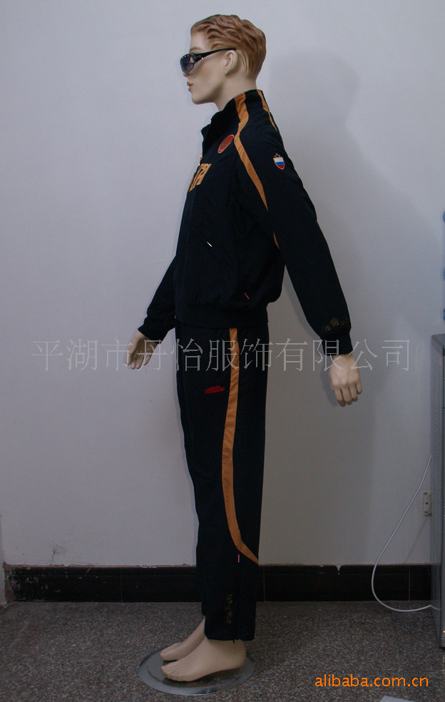 其他运动休闲服-运动装,品牌运动服,库存高档运