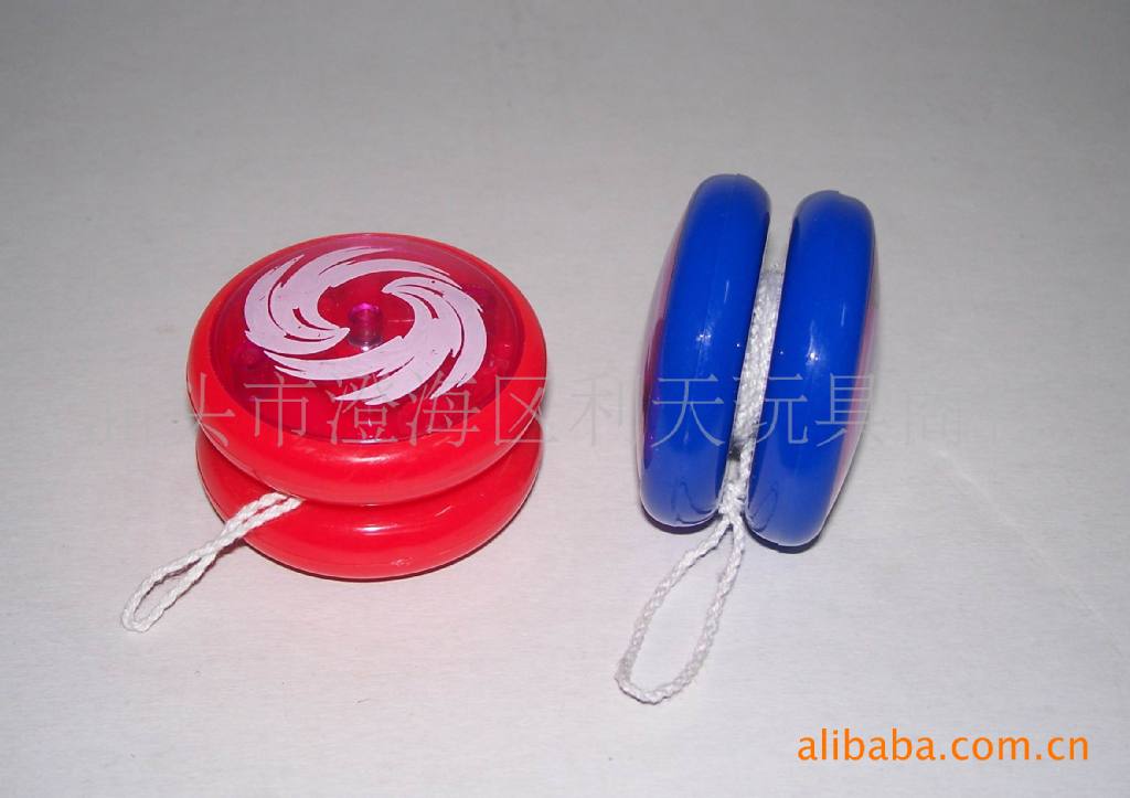 厂价直销玩具溜溜球 塑料悠悠球玩具 赠品玩具球 yoyo