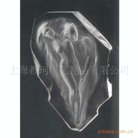 工艺品加工-透明雕塑<em>祼体</em>男人与<em>女人</em> 树脂工艺