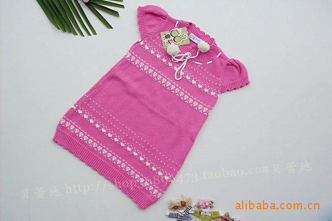 【贝蕾地】可爱立体小兔<em>花边领开衫毛衣</em> 1512