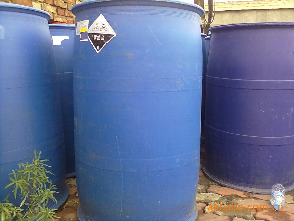 供应二手200L空化工桶塑料桶 图片