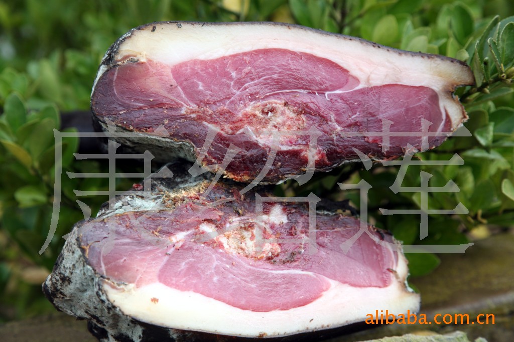 农家传统腌制火腿 烟熏火腿 土猪传统喂养 一年