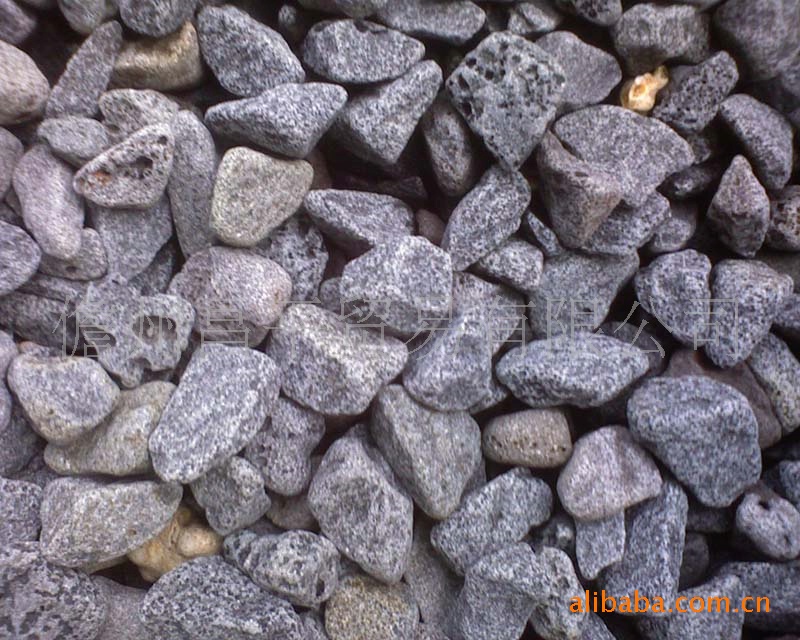 大量供应玄武石,洞石,火山石
