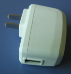 优雅外形 中规 USB充电器 5V1A 白色黑色可选 CCC认证