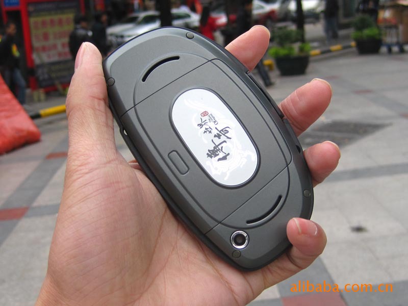 手机-批发NCKIAQ8个性直板游戏机造型JAVA