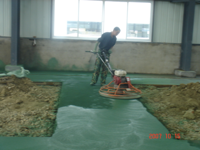 大面积混凝土地面施工方法和过程_whxyzsgc