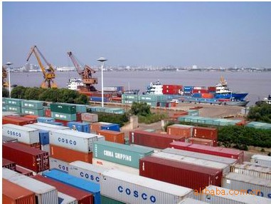 提供天津港到迪拜,卡拉奇HMM船公司国际海运