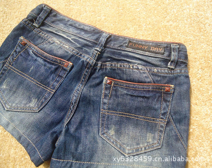 【大学女生最爱 摆摊必备产品 2011实拍牛仔短