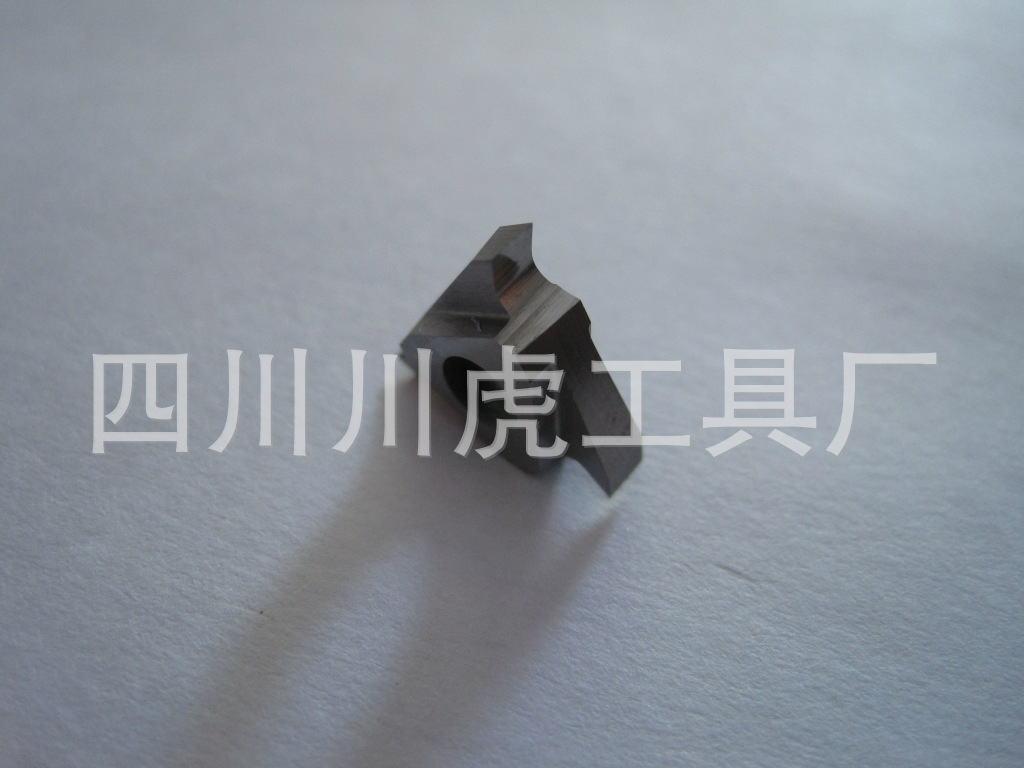 四川川虎铝用槽刀片/铸件槽刀片/卡簧槽刀片：TC16T3R215 ZK10UF
