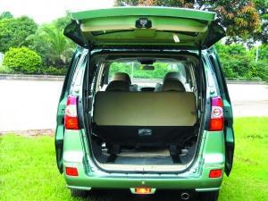 【300℃有机硅自干高温漆,适应于烟囱,汽车排