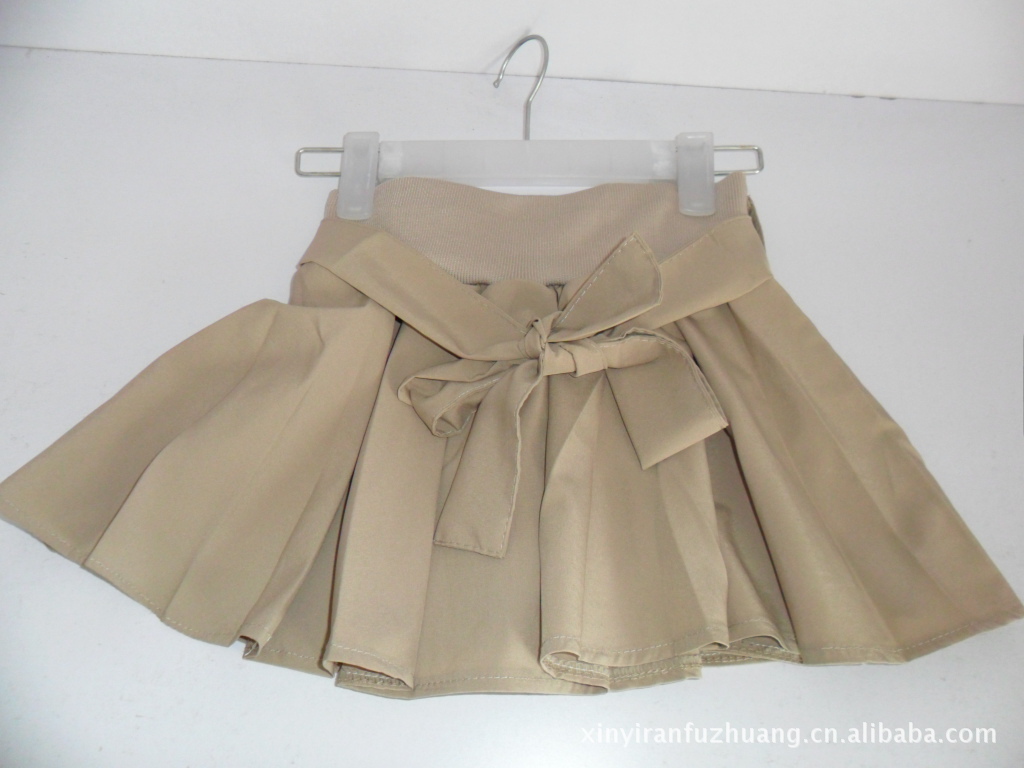 【2011新款热销日韩内<em>短裤</em>外小裙精致<em>短裤</em>】