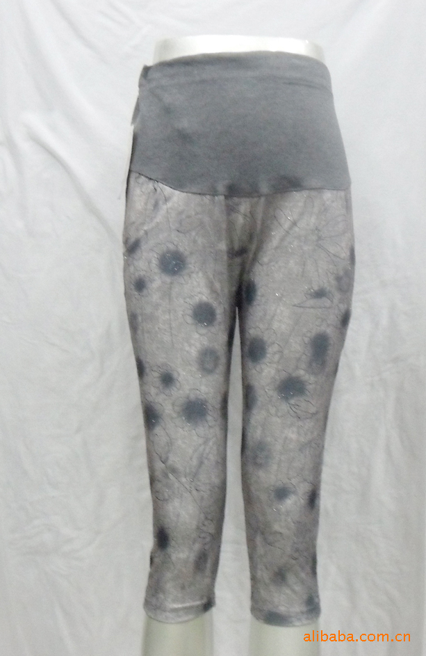 沂善成服装低价批发直销时尚孕妇打底七分裤图