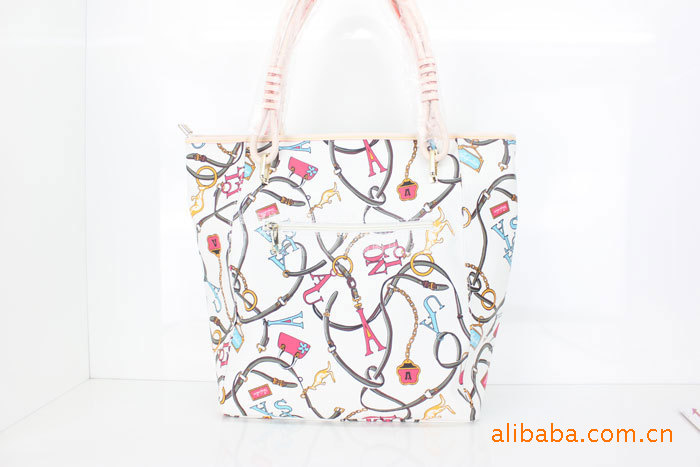 【新款上市【袋鼠品牌】女款休闲真皮包 批发