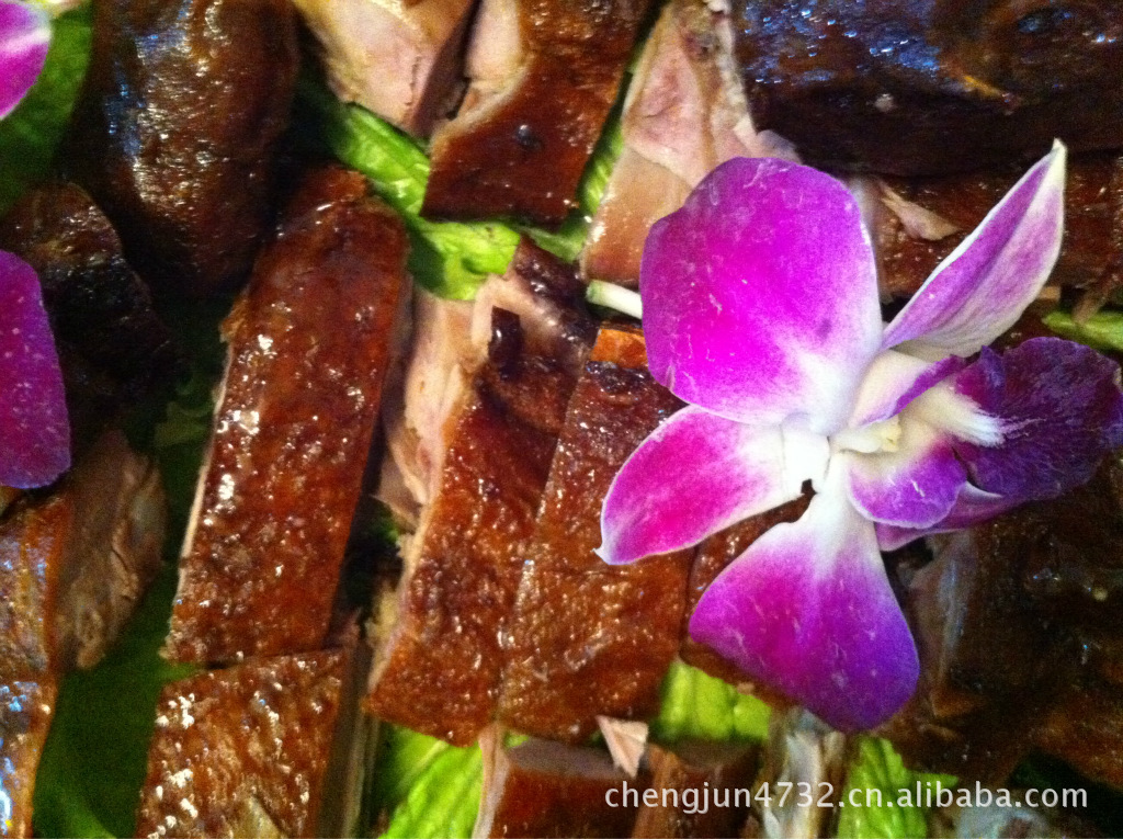 四川乐山美食特产赵记甜皮鸭嘉州特产大米精煮餐桌秋天风味小町义图片