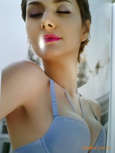 批发采购<em>文胸</em>-供应乔贝诗<em>品牌</em>时尚内衣-<em>最舒适</em>