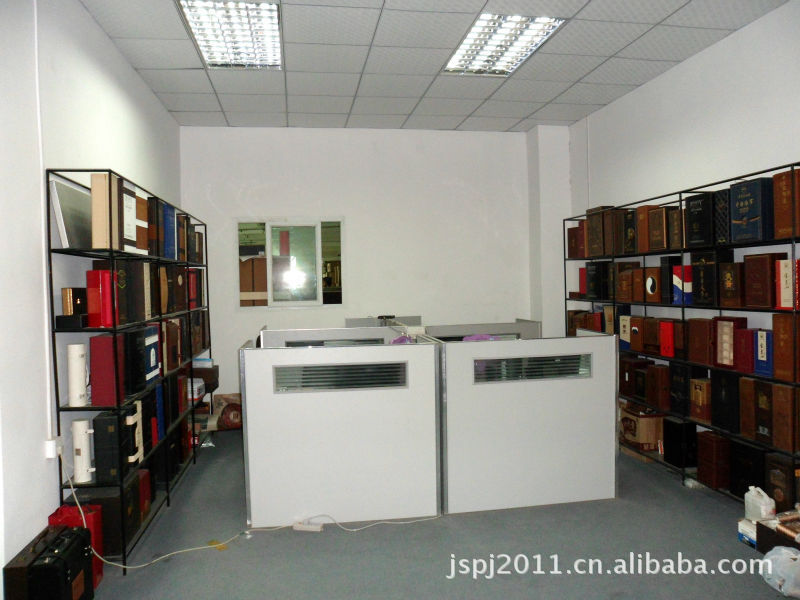 【2011热销】-贵州茅台飞天酒业皮盒图片,【2