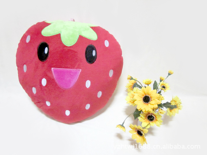 供应厂家批发毛绒玩具优质超柔超可爱大笑草莓