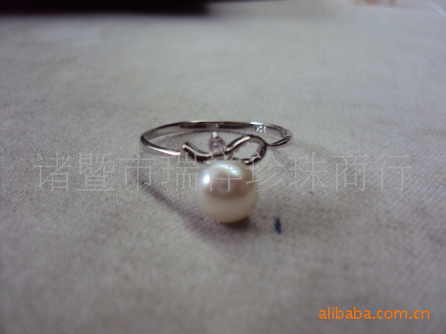 批发采购手饰-韩版纯银925珍珠戒指独特风格3