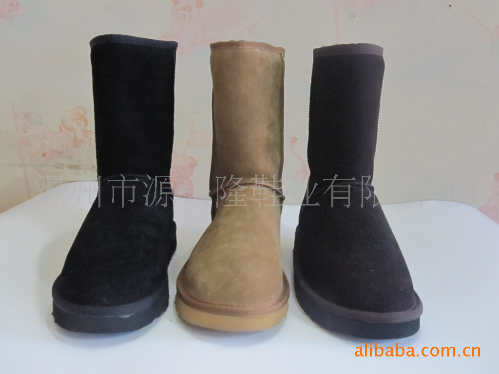 厂家批发经典品牌雪地靴5825