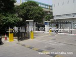供应手动道闸。电动道闸。遥控道闸,自动道闸。屈臂道