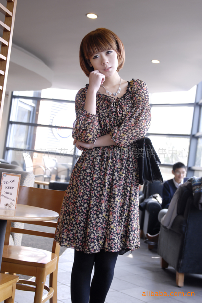 日韩版瑞丽服装<em>品牌女装网店</em>代理<em>加盟</em>网上开店