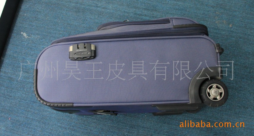 【供应1680D、600D涤纶布箱 行李箱包 密码锁