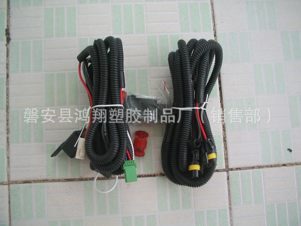 剖开型波纹管