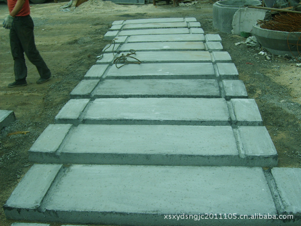 水泥盖板,检查井盖板,方井盖板,预制盖板 图片