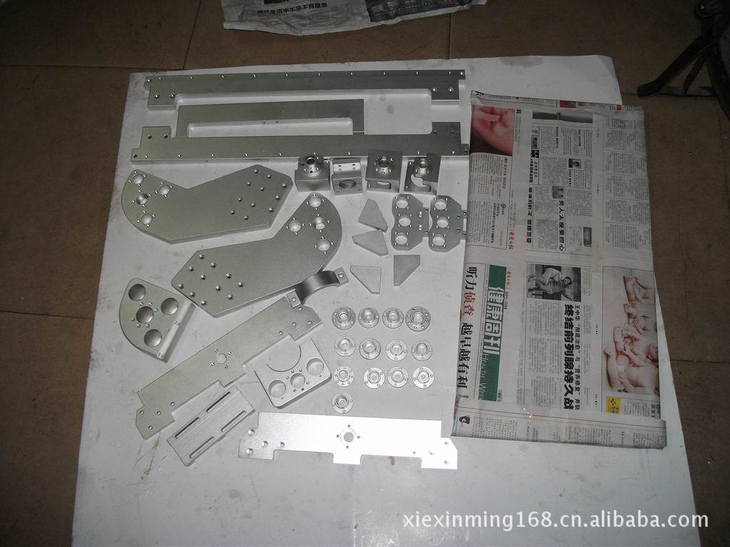 螺纹加工、齿轮加工、非标机械零件加工、裸机加工、铝合金加工