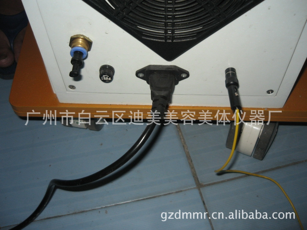 負壓吸脂機