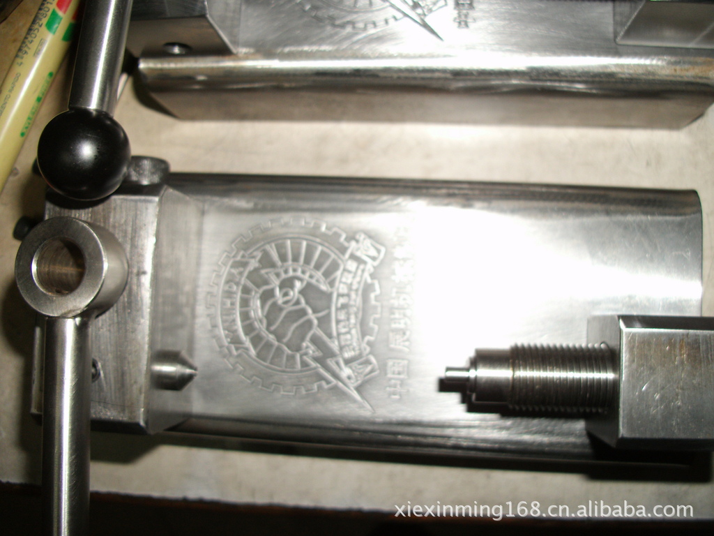 飞镖换针器/飞镖取针器 厂家加工直销云南飞镖 飞镖盘 飞镖靶