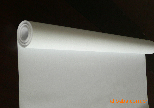 供应油性喷绘条幅布,喷绘旗帜布,旗帜布.灯箱广