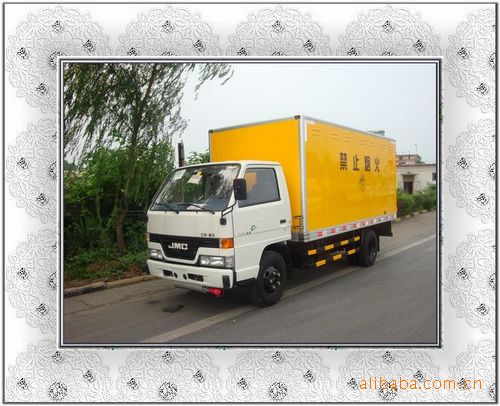 【燃油达标公告最新车型--江铃顺达3吨单排爆