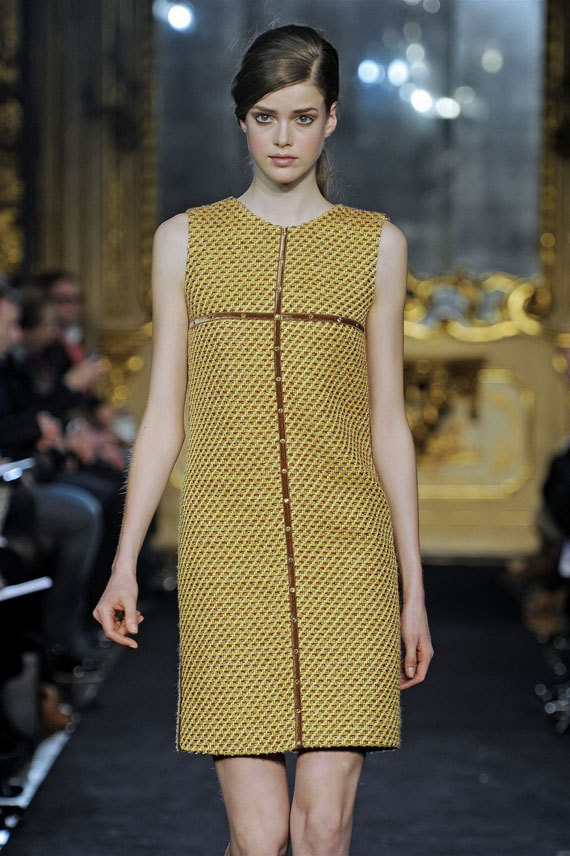 2012\/13秋冬女装国际时装周连衣裙款式提炼之直筒连衣裙(2) - 阿里巴巴资讯画报