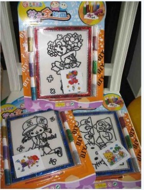 各种款式卡通造型彩沙瓶、各种容量美术颜料塑