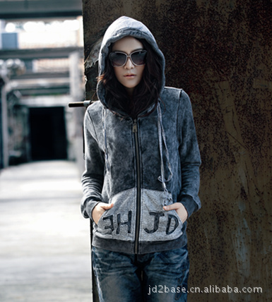 阿维亚/女式<em>连帽开衫短款外套</em>/朋克布波风格拓