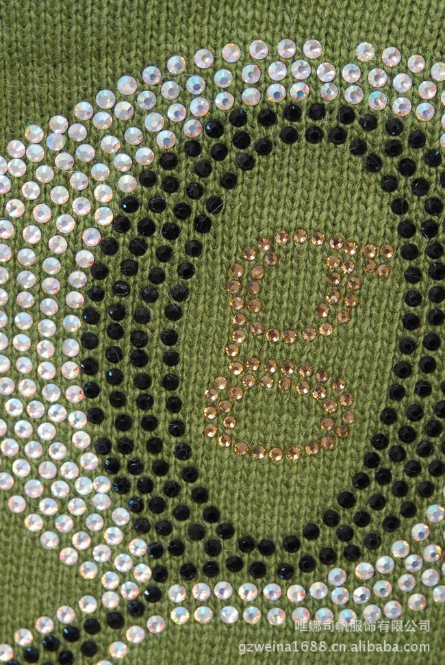 唯娜司帆2011秋<em>款毛衣</em>肩撘手工<em>编织</em>蕾丝时尚