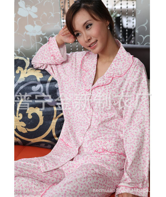 【<em>睡衣</em>批发 女士/孕妇长袖纯棉<em>翻领</em>荷叶领碎花