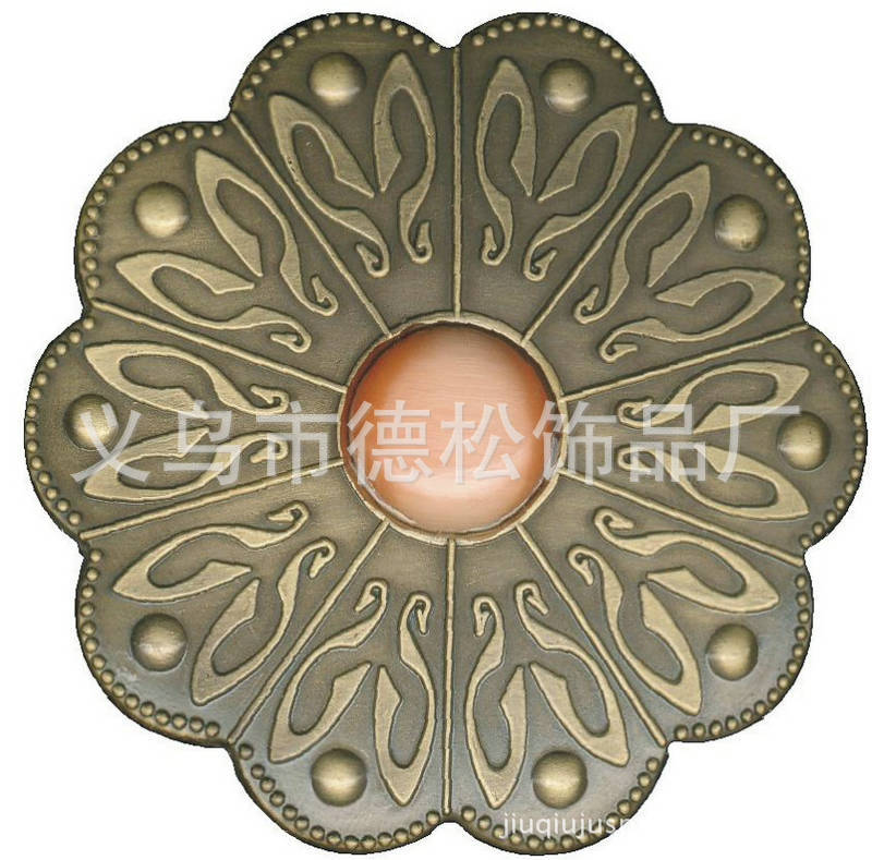 供应多种图案板扣,仿古皮带扣,古青铜腰带扣,点钻带扣,环保扣