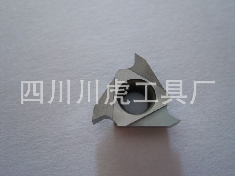 四川川虎铝用槽刀片/铸件槽刀片/卡簧槽刀片：TC16T3R215 ZK10UF