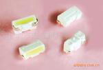��Ƭ SMD LED ��������� 215��ɫ��0.8��� HT99-2130UWC